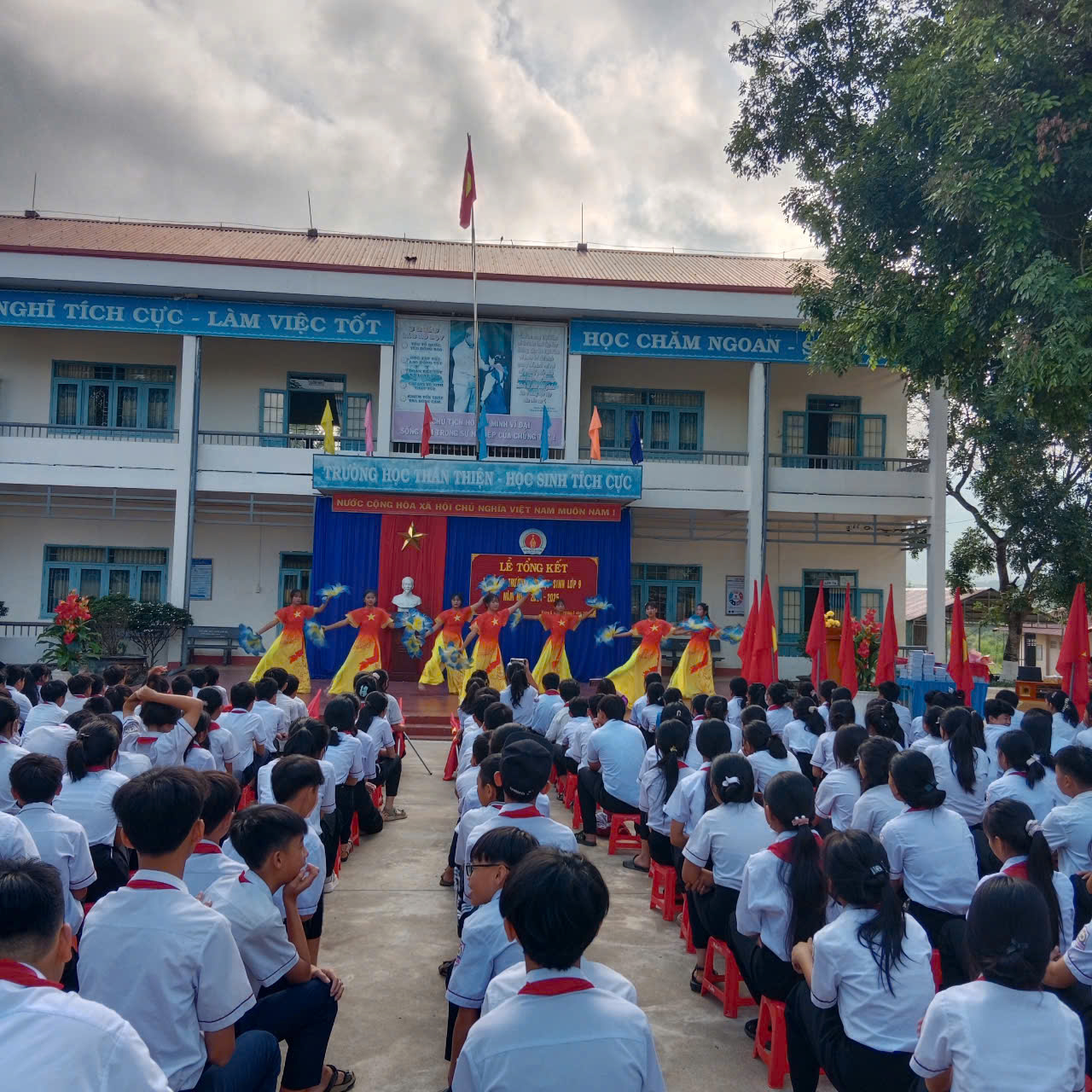 Trường THCS Phan Đình Phùng tổ chức lễ tổng kết năm học 2024 – 2025