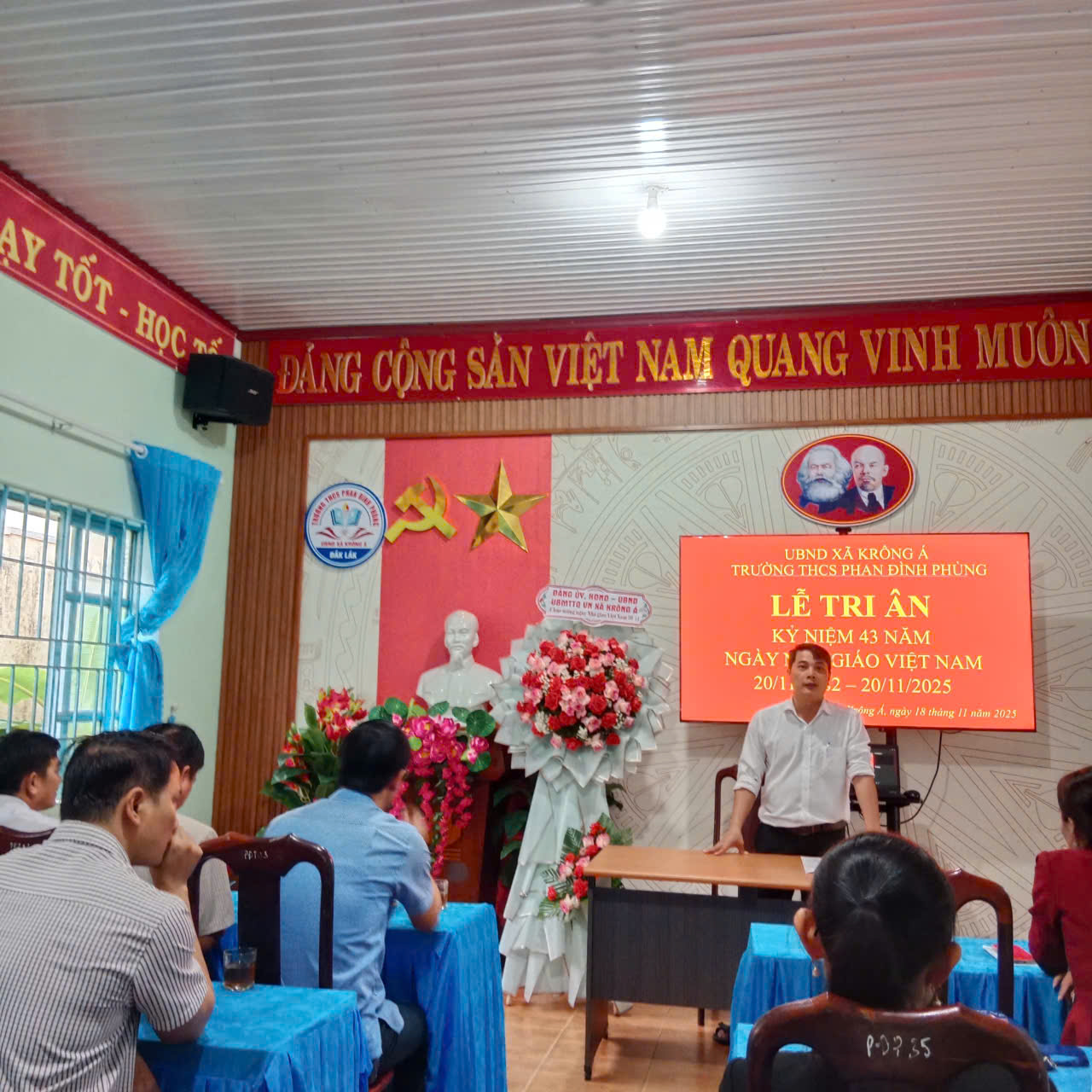 LỄ TRI ÂN KỶ NIỆM 43 NĂM NGÀY NHÀ GIÁO VIỆT NAM 20/11/1982- 20/11/2025 LỄ TRI ÂN KỶ NIỆM 43 NĂM NGÀY NHÀ GIÁO VIỆT NAM 20/11/1982- 20/11/2025